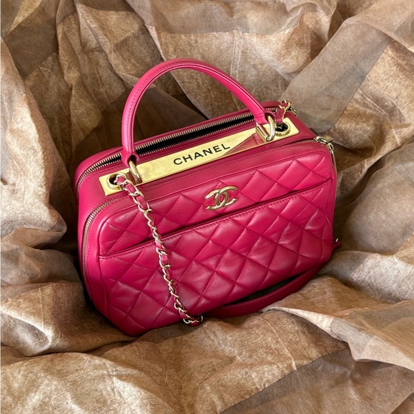 CHANEL Dark Pink Bowling Trendy Handle Bag GHW - Picture 3 of 5